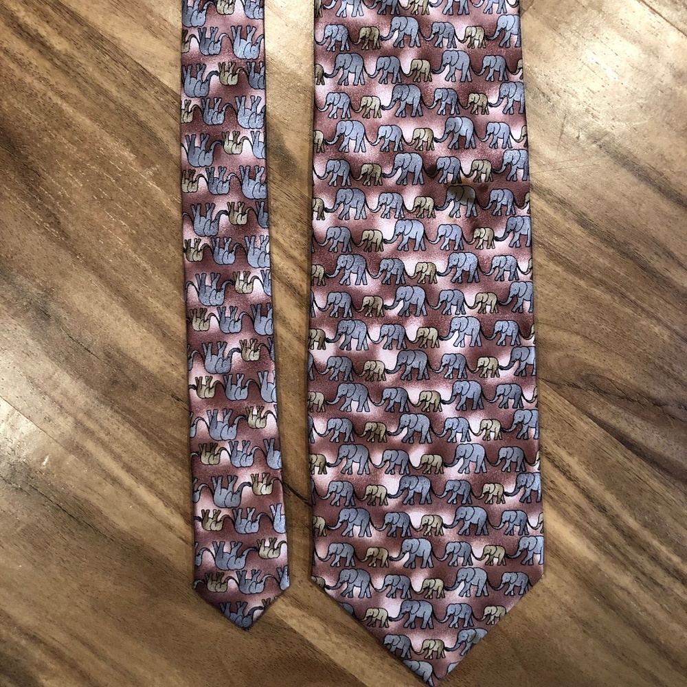 Ties to Nature Elephant Tie